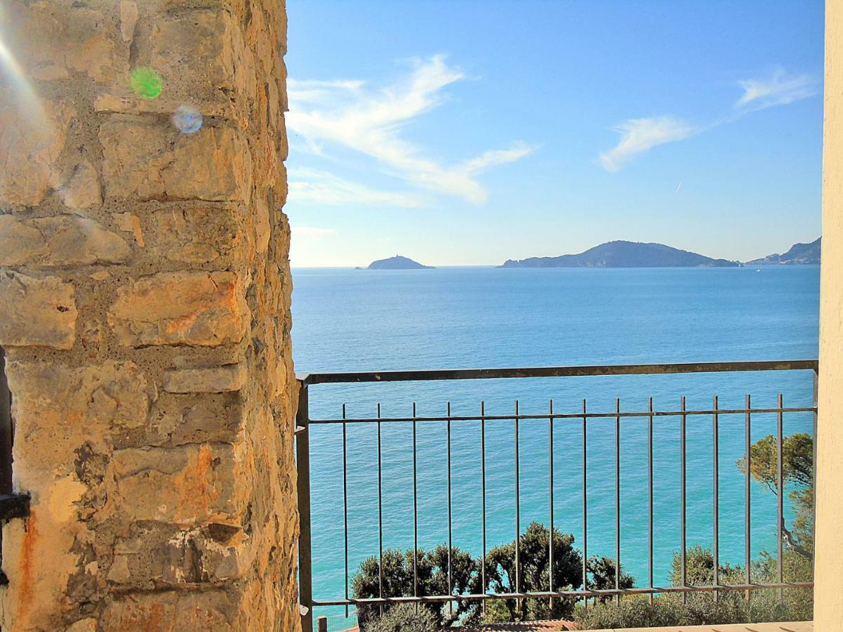 Fiori Sul Mare Apartment Tellaro Exterior photo