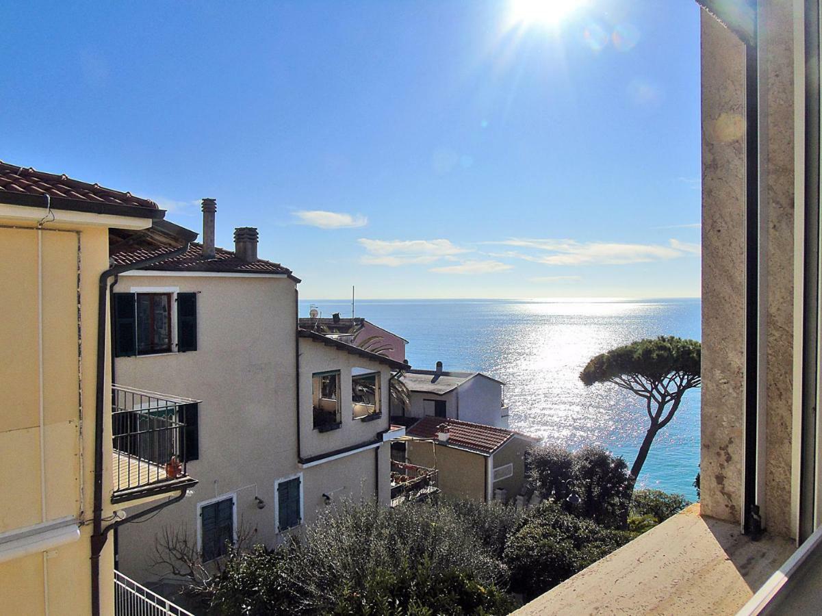 Fiori Sul Mare Apartment Tellaro Exterior photo
